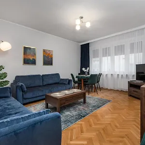 https://lewicka-8-by-homeprime.warsawhotelspoland.com